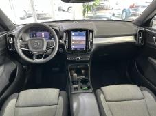 Volvo XC40 B3 (P) 163hp Core AT FWD DCT 12